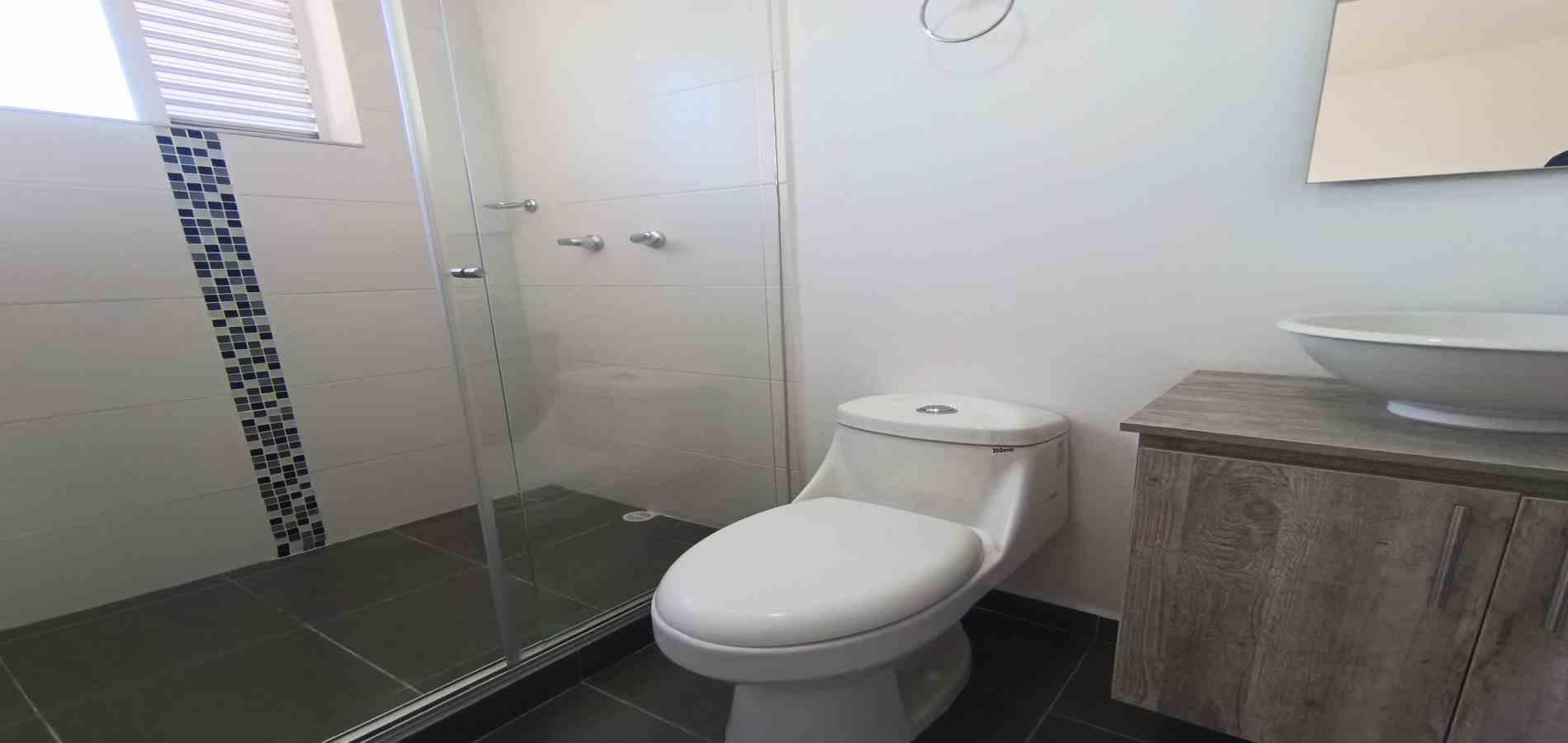 Casa en venta en Bajo Tablazo, Manizales · foto 7 de 24