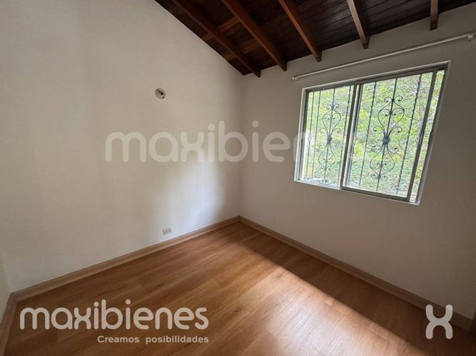Apartamento de 3 alcobas en arriendo en Villas Del Carmen, Sabaneta, 120 m² · foto 5 de 17