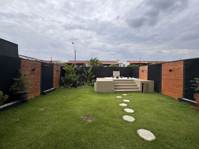 Casa de 3 alcobas en venta en Las Mercedes, Jamundí, 193 m² · foto 3 de 24