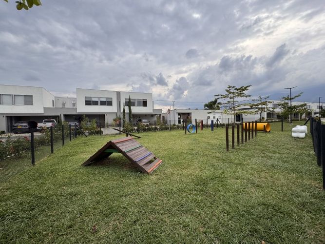 Casa de 3 alcobas en venta en Las Mercedes, Jamundí, 193 m² · foto 11 de 24