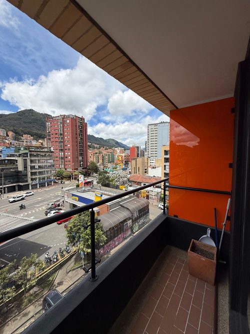 Apartaestudio en venta en Chapinero, Bogotá, 40 m² · foto 8 de 9