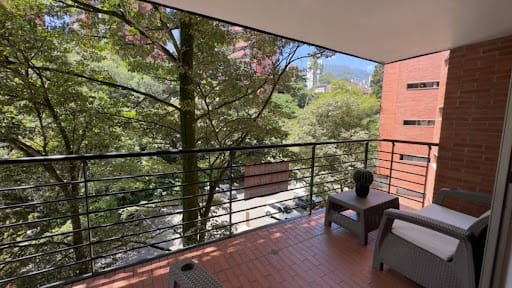Apartamento de 3 alcobas en arriendo en Loma De Los Gonzalez, Medellín, 86 m² · foto 9 de 21
