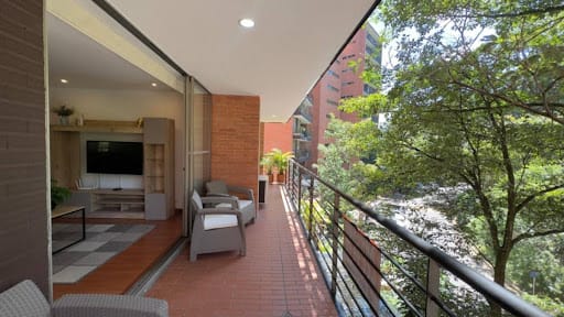 Apartamento de 3 alcobas en arriendo en Loma De Los Gonzalez, Medellín, 86 m² · foto 10 de 21