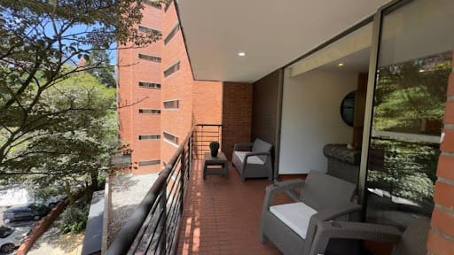 Apartamento de 3 alcobas en arriendo en Loma De Los Gonzalez, Medellín, 86 m² · foto 11 de 21