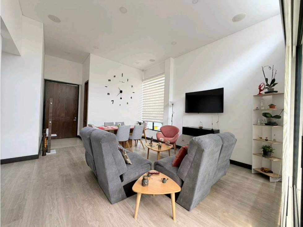 Casa en venta en Calahorra, Cajicá · foto 2 de 23