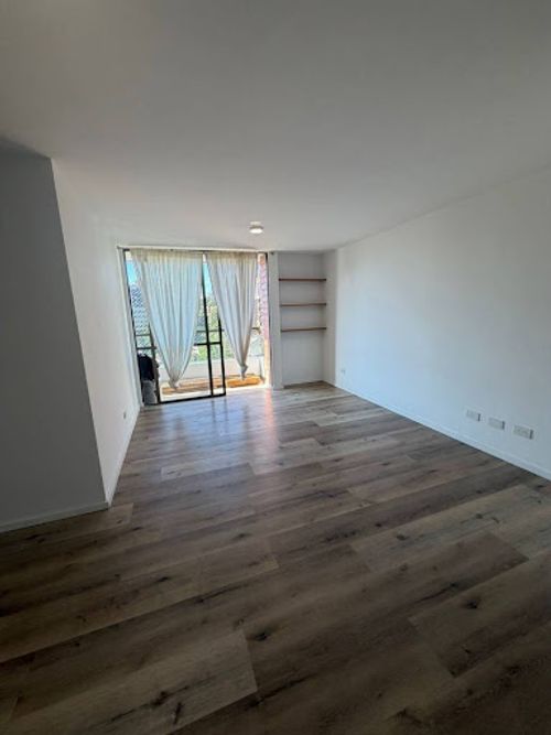 Apartamento de 2 alcobas en arriendo en Cumbres, Envigado, 65 m² · foto 2 de 20
