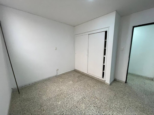 Apartamento en arriendo en Laureles, Medellín · foto 17 de 21