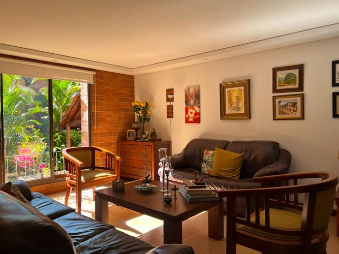 Casa de 3 alcobas en venta en La Pradera, Envigado, 166 m² · foto 6 de 19
