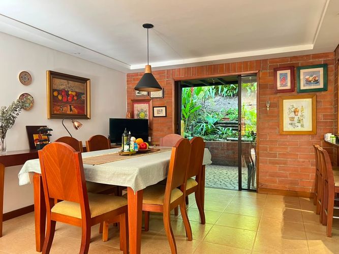 Casa de 3 alcobas en venta en La Pradera, Envigado, 166 m² · foto 16 de 19