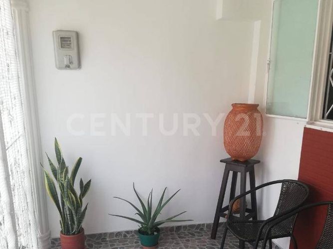 Casa de 2 alcobas en venta en Castilla, Villavicencio, 64 m² · foto 2 de 8