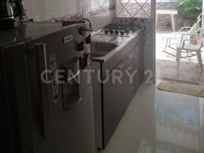 Casa de 2 alcobas en venta en Castilla, Villavicencio, 64 m² · foto 4 de 8