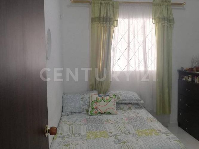Casa de 2 alcobas en venta en Castilla, Villavicencio, 64 m² · foto 6 de 8