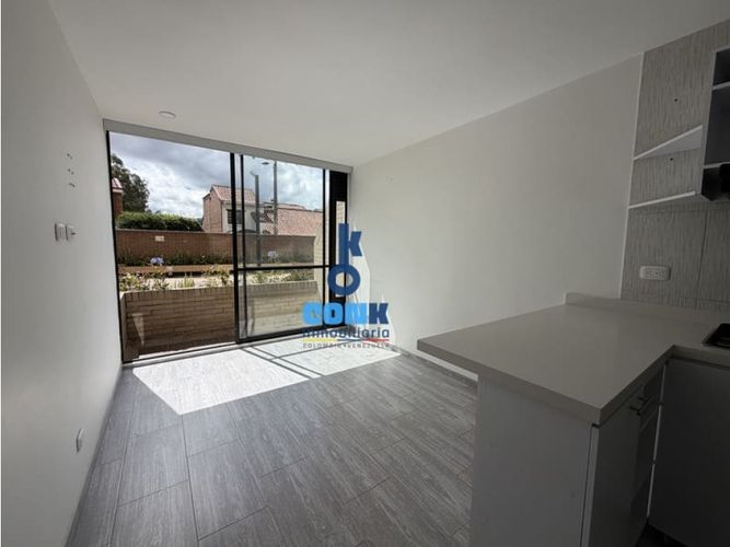 Apartaestudio en venta en Niza, Bogotá, 35 m² · foto 2 de 15