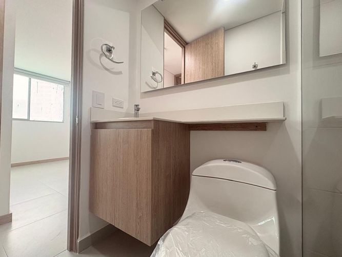 Apartamento de 2 alcobas en venta en Entre Amigos, Sabaneta, 75 m² · foto 14 de 16