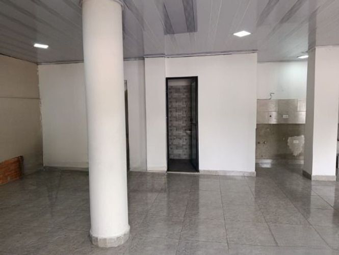 Local en arriendo en La Candelaria, Medellín, 60 m² · foto 9 de 15