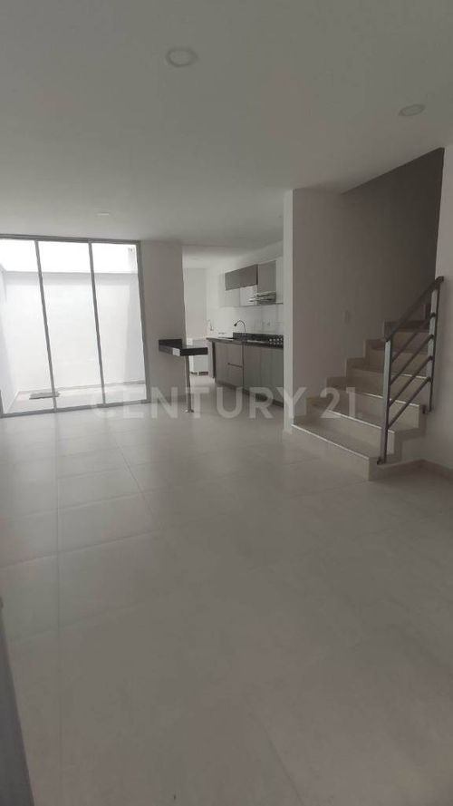 Casa de 3 alcobas en venta en 20 De Julio, Villavicencio, 112 m² · foto 6 de 11