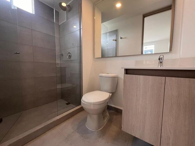 Apartamento de 3 alcobas en arriendo en Cuatro Esquinas, Rionegro, 82 m² · foto 11 de 14