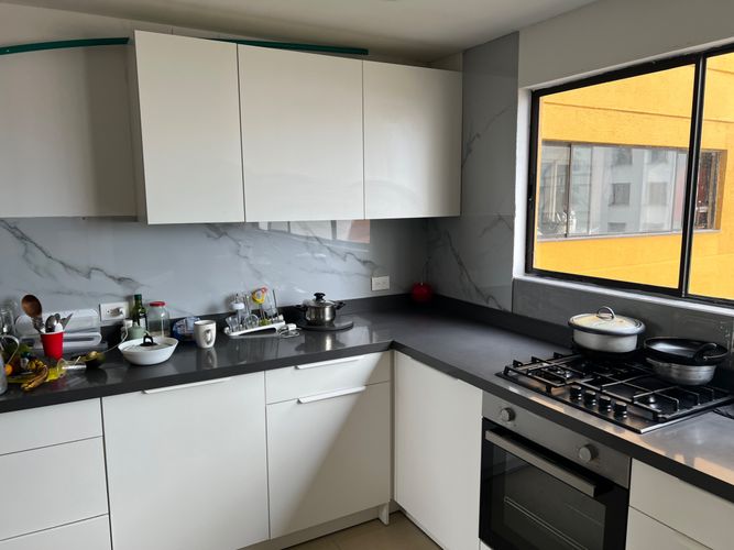 Apartamento en venta en Los Cambulos, Cali · foto 10 de 24