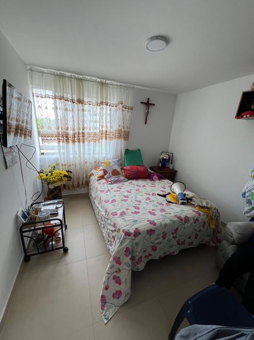 Apartamento en venta en Los Cambulos, Cali · foto 18 de 24
