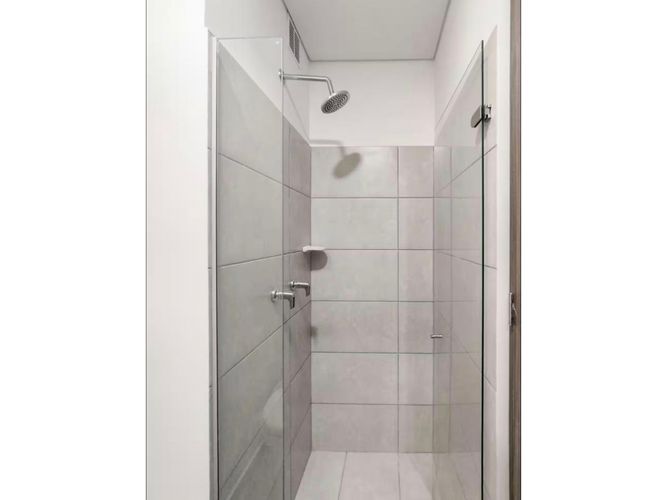 Apartaestudio en venta en La Castellana, Bogotá, 15 m² · foto 12 de 24
