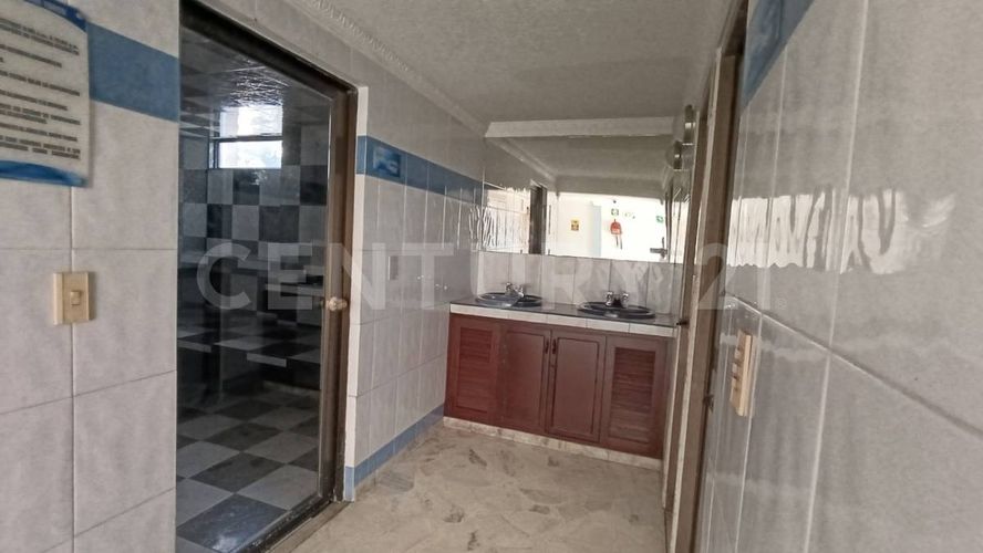Apartamento de 3 alcobas en venta en Cantarana Et I, Villavicencio, 110 m² · foto 18 de 22