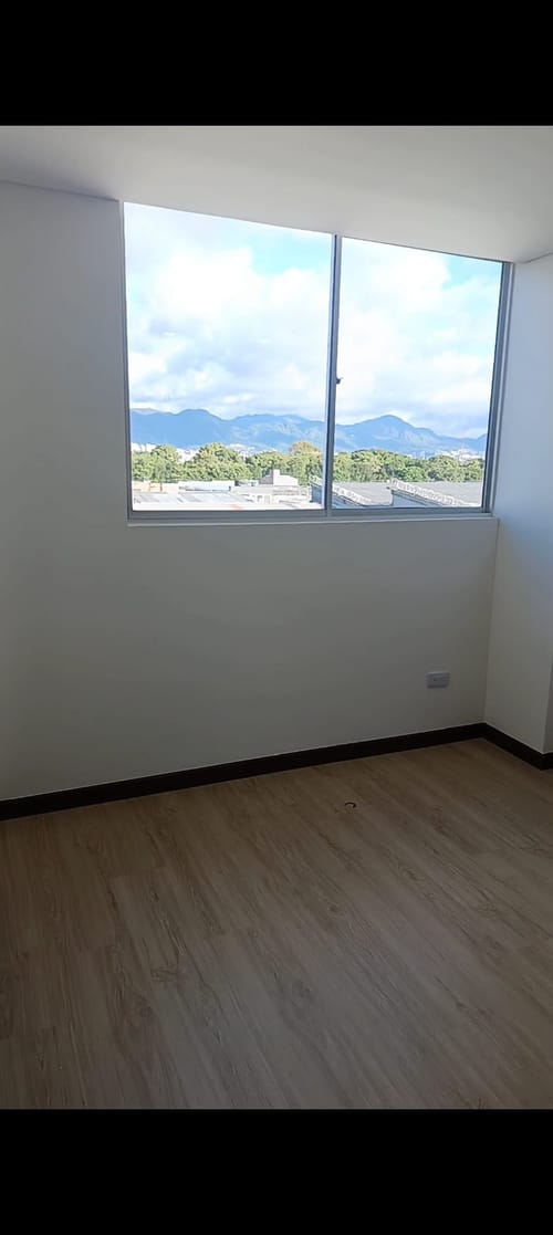 Apartamento de 2 alcobas en venta en Engativá, Bogotá, 60 m² · foto 5 de 10