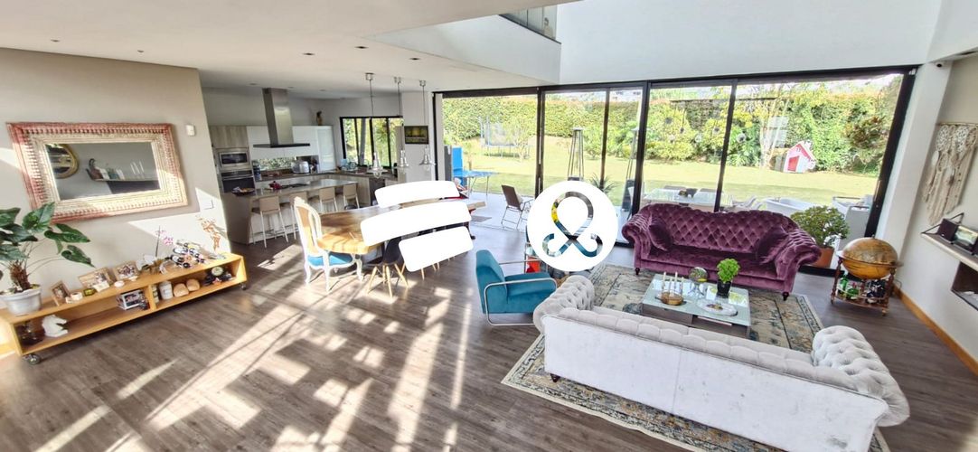 Casa de 4 alcobas en venta en Vía Las Palmas, Envigado, 1603 m² · foto 4 de 24
