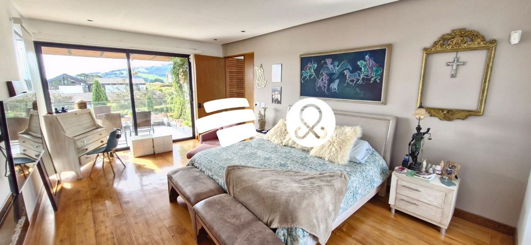 Casa de 4 alcobas en venta en Vía Las Palmas, Envigado, 1603 m² · foto 10 de 24