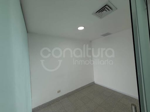 Oficina en arriendo en Ciudad Del Río, Medellín, 33 m² · foto 2 de 6