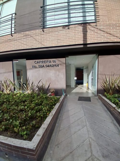 Apartaestudio en venta en Chapinero, Bogotá, 21 m² · foto 13 de 23