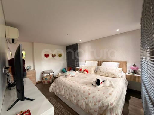 Apartamento de 3 alcobas en venta en El Poblado, Medellín, 202 m² · foto 9 de 24