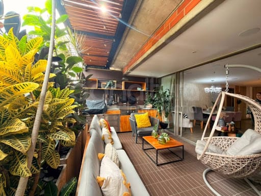Apartamento de 3 alcobas en venta en El Poblado, Medellín, 202 m² · foto 24 de 24