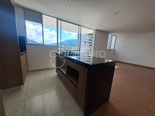 Apartamento en venta en Suramérica, La Estrella · foto 5 de 24