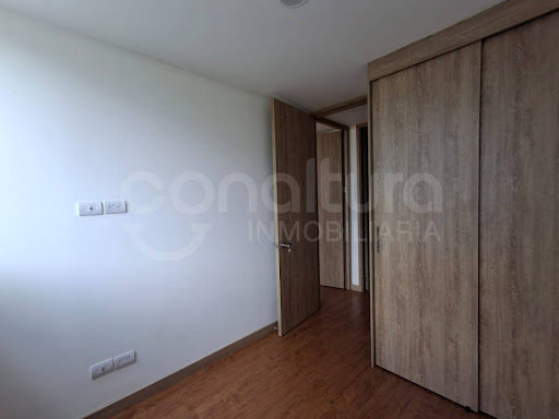Apartamento en venta en Suramérica, La Estrella · foto 11 de 24