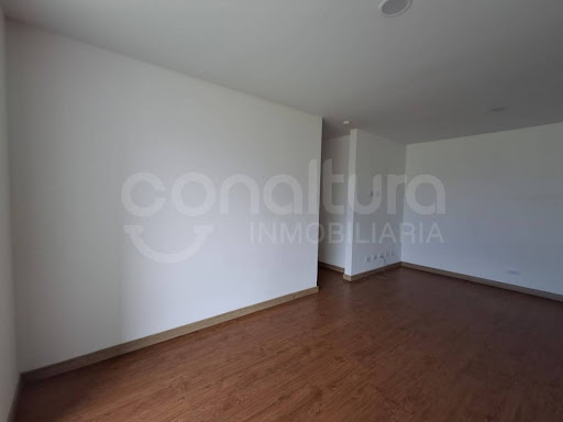Apartamento en venta en Suramérica, La Estrella · foto 22 de 24