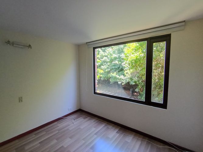 Apartamento de 3 alcobas en venta en Lindaraja, Bogotá, 170 m² · foto 10 de 24