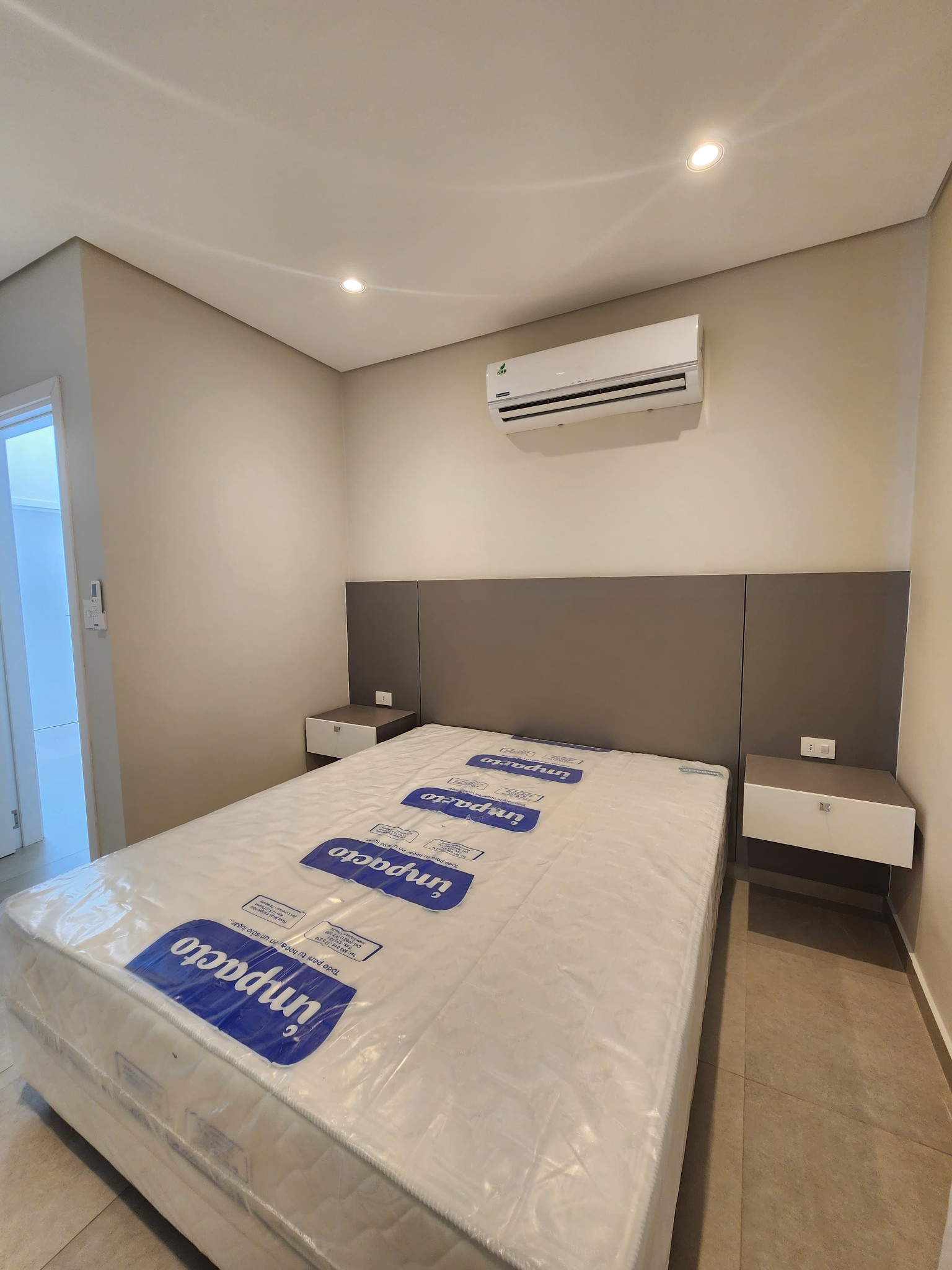 ALQUILO HERMOSO DUPLEX AMOBLADO A ESTRENAR EN LUQUE ZONA CONMEBOL — foto 3