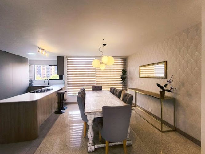Apartamento de 3 alcobas en arriendo en Provenza, Medellín, 200 m² · foto 5 de 24