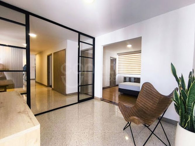 Apartamento de 3 alcobas en arriendo en Provenza, Medellín, 200 m² · foto 11 de 24