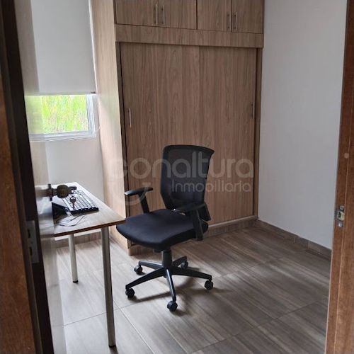 Apartamento de 3 alcobas en venta en Cristo Rey, Itagüí, 82 m² · foto 13 de 19