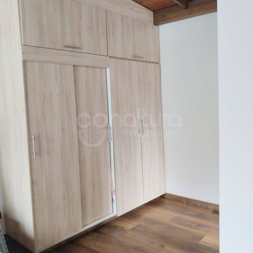 Apartamento de 3 alcobas en venta en Cristo Rey, Itagüí, 82 m² · foto 14 de 19