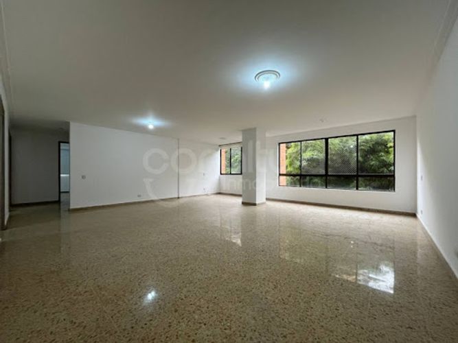 Apartamento de 3 alcobas en arriendo en Milla De Oro, Medellín, 138 m² · foto 7 de 18