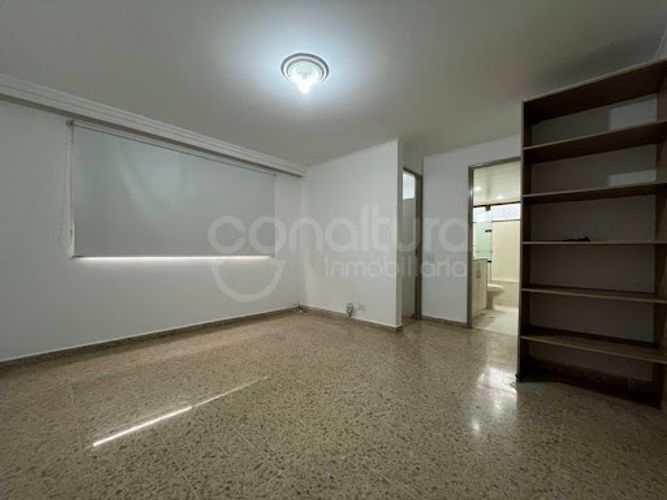 Apartamento de 3 alcobas en arriendo en Milla De Oro, Medellín, 138 m² · foto 8 de 18