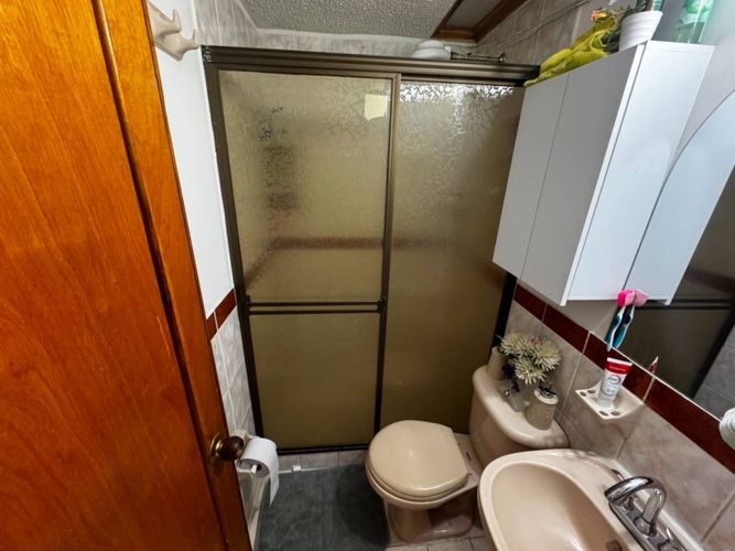Casa de 4 alcobas en venta en Valparaiso Et. Vi, Ibagué, 249 m² · foto 13 de 19