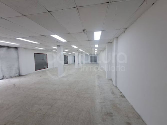 Local en arriendo en Las Vegas ( Alta Y Baja ), Copacabana, 266 m² · foto 3 de 11