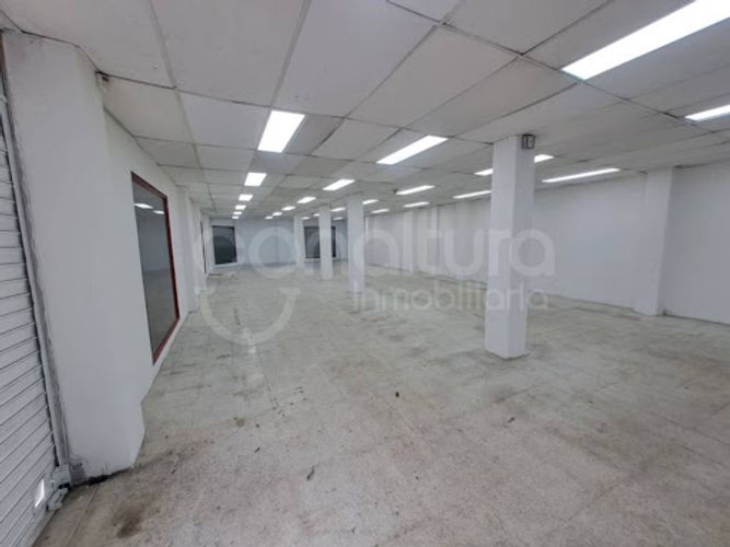 Local en arriendo en Las Vegas ( Alta Y Baja ), Copacabana, 266 m² · foto 4 de 11