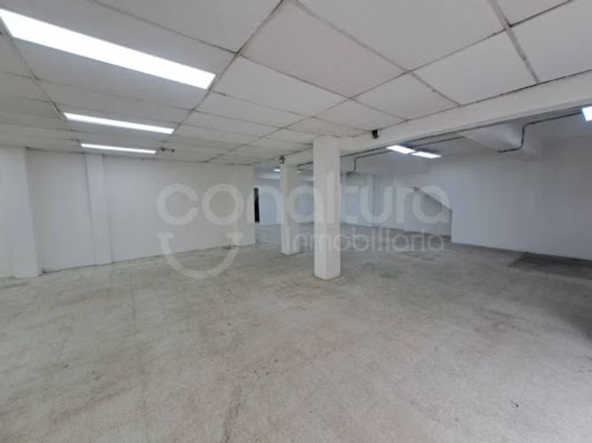 Local en arriendo en Las Vegas ( Alta Y Baja ), Copacabana, 266 m² · foto 5 de 11