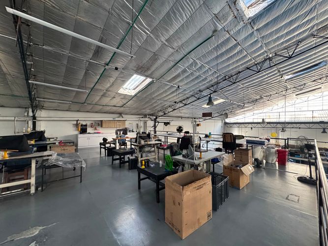 Bodega en arriendo en Laureles, Medellín, 1100 m² · foto 12 de 20
