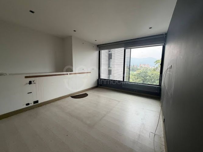 Apartamento de 1 alcoba en arriendo en San Lucas, Medellín, 87 m² · foto 8 de 11