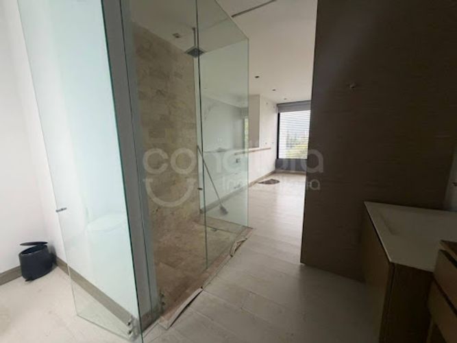 Apartamento de 1 alcoba en arriendo en San Lucas, Medellín, 87 m² · foto 9 de 11